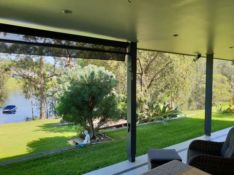 9 Hayward St - Stay Lakeside - NT Tourism 0
