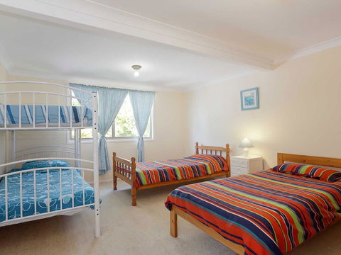 9 Pirralea Parade - Fantastic Family Getaway With Pool And Boat Parking - NT Tourism 3