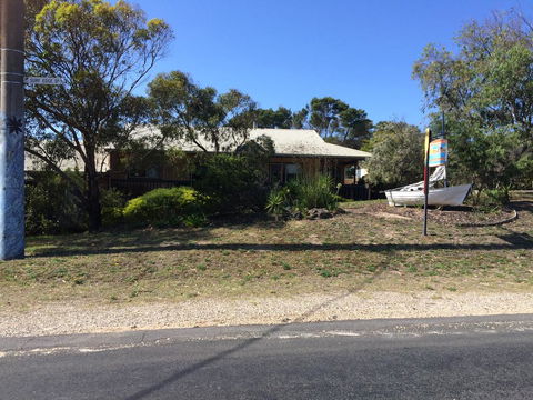 90 Mile Beachhouse&villas - NT Tourism 0