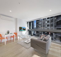 A Bright  Modern CBD Apt Next to Southern Cross - Accommodation NT