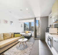 A Charming Studio with Stunning City Views - Accommodation NT