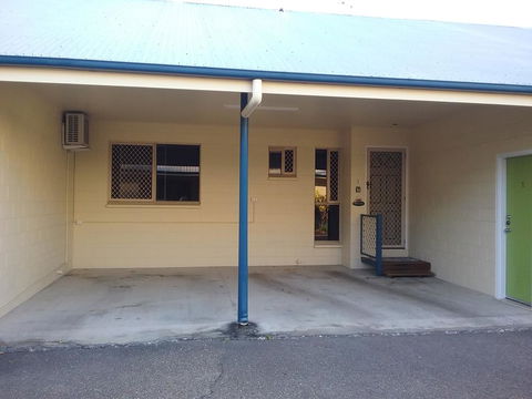A City Retreat, 2BR Apartment - Reid Park -Townsville - Accommodation NT 1