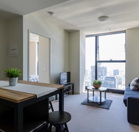A Cozy CBD Suite with Spectacular City Views - Accommodation NT