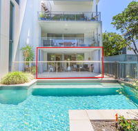 A Deluxe Swim Up - Drift Apartments South - Accommodation NT