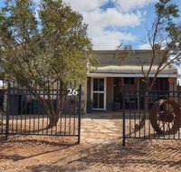 A real bush retreat. Kangas Emus  Starry Skies. - NT Tourism