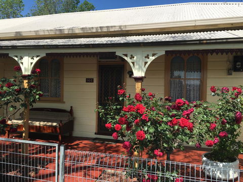 A Settlers Cottage Accommodation Bathurst CBD - Accommodation NT 1