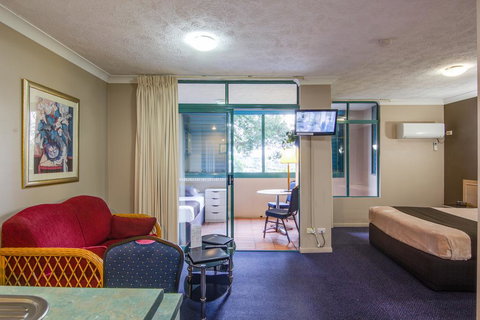 AAA Airport Albion Manor Apartments And Motel - Accommodation NT 3