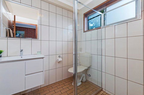 AAt 28 Goldsmith Motel - Accommodation NT 3