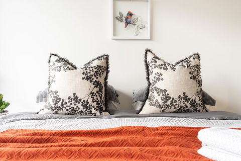 Abbotsford Playhouse Luxury Penthouse, Yarra Views, Double Parking - NT Tourism 1
