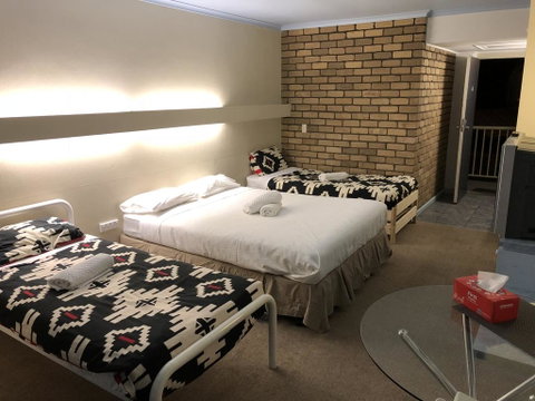 Abel Tasman Waterfront Motel - Accommodation NT 1