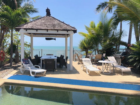 Absolute Beach Frontage, Family Friendly, Home Away From Home - Accommodation NT 0