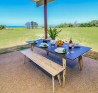 Absolute Beachfront  Secluded New Home - Accommodation NT