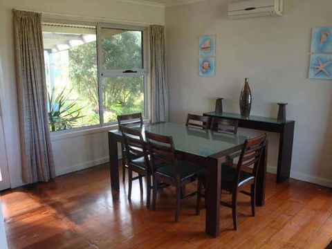 Absolute Waterfront - Accommodation NT 2