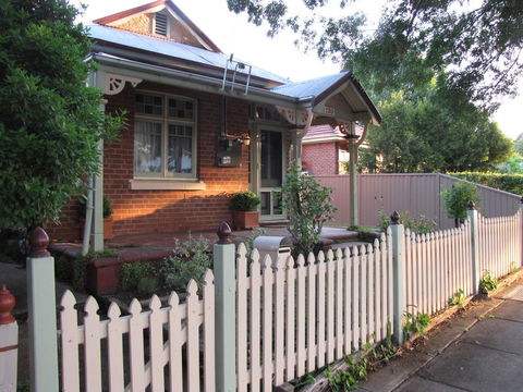 Acacia Cottage On Peel, Bathurst - Accommodation NT 1