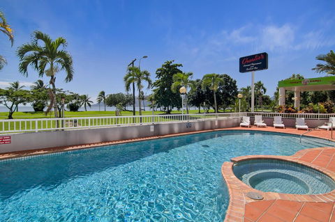 Acacia Court Hotel - NT Tourism 1