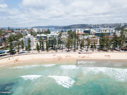 Accommodation Sydney North Shore: Frenchs Forest 3 Bedroom House - Accommodation NT 2