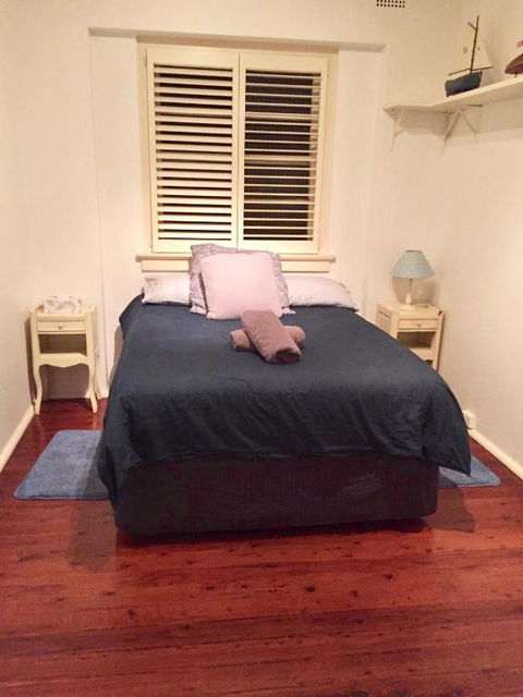 Double Bay Harbour-front Apartment With Stunning Views - Accommodation NT 4