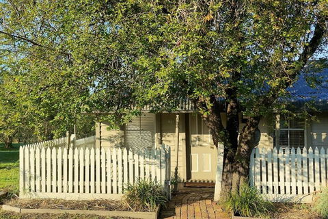 Dunkeld Secret Garden - Accommodation NT 1