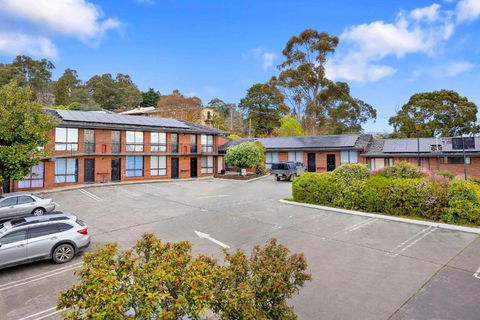 Econo Lodge Lilydale - NT Tourism 1