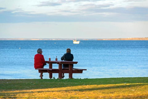 Discovery Parks - Streaky Bay Foreshore - NT Tourism 1