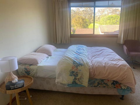 Elegant Castlehill Stay - Accommodation NT 1