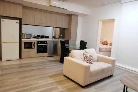 Entire 2 Bedrooms Security Apartment - Accommodation NT 3