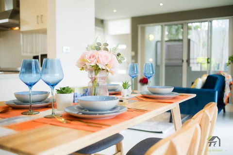 Entire 3 Bedrooms Townhouse In Baulkham Hills - NT Tourism 0