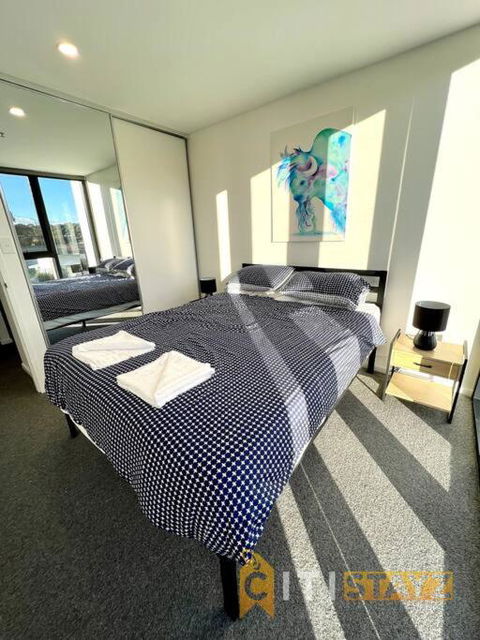 Fab In Phillip - 2bd 2bth Apt - Close To CBR Hospital - Accommodation NT 1