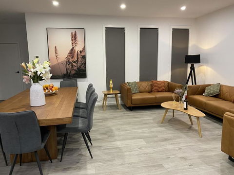 Fairy Meadow Beach House - Accommodation NT 4