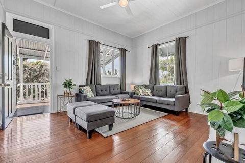 Gabba Central 2 Separate Homes 1 Block 6 Bdrms - Accommodation NT 2