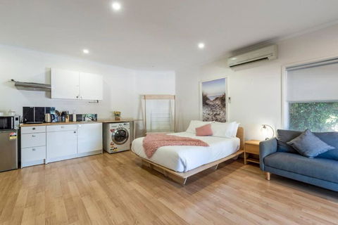 Gawler Townhouses 1b - NT Tourism 3