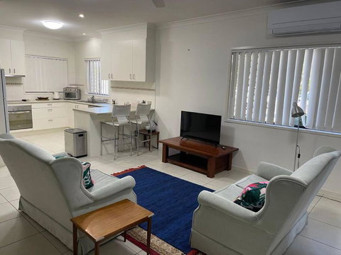 Georgina Townhouse - Accommodation NT 1