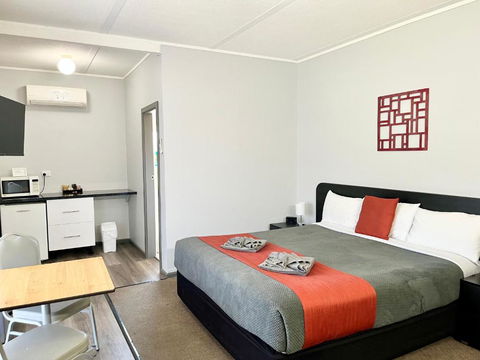 Gilgandra Motel - NT Tourism 3