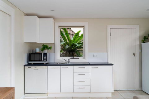 Gull Cottage By Beach Stays - Accommodation NT 4