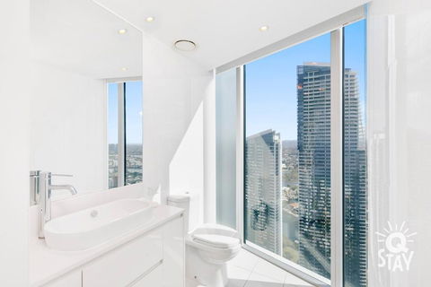 H Residences - QStay - Accommodation NT 1