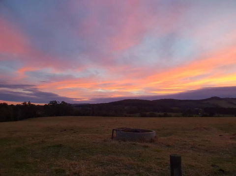 Handsome Hills Dairy Retreat - Accommodation NT 1