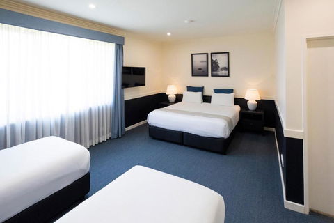 Hawkesbury Race Club Motel - Accommodation NT 1