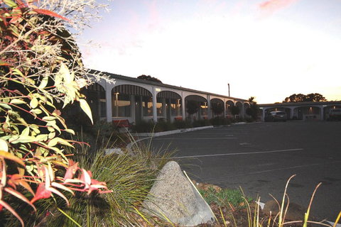 Hi Way Motor Inn - Accommodation NT 3