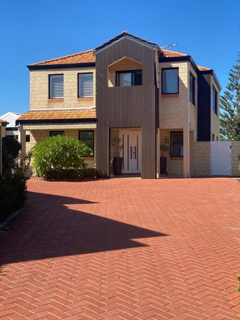 Hillarys Sea-View Panoramic Living - Accommodation NT 0