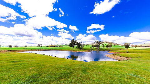 Hillview Farmstay - NT Tourism 0