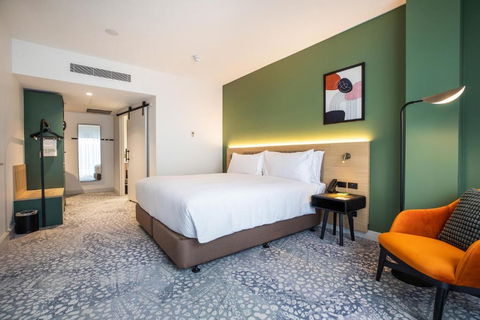 Holiday Inn Dandenong, An IHG Hotel - Accommodation NT 2