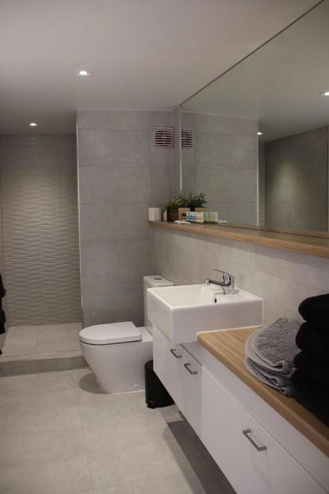 Holly Place - Accommodation NT 1