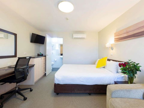 Ibis Styles Canberra Tall Trees - Accommodation NT 0