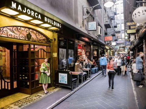 Ibis Budget - Melbourne CBD - Accommodation NT 1
