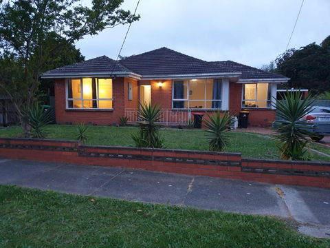 Homestay Near Dandenong Plaza - Accommodation NT 0