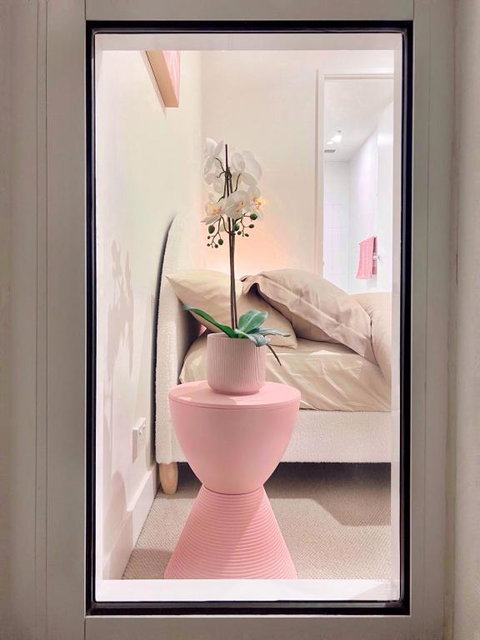 Indulge Luxury Holiday Near Brighton Beach With Private Garden Parking - Accommodation NT 0