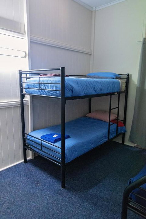 Hotel Metropole Proserpine - Accommodation NT 3