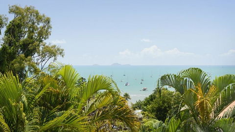 Airlie Harbour Apartment - Airlie Beach - NT Tourism 0