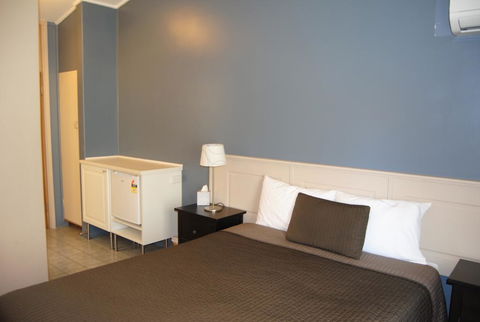 Airlie House Motor Inn - NT Tourism 3