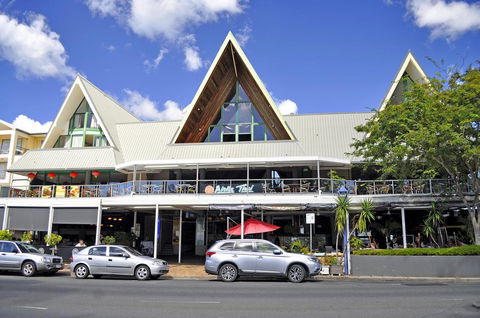 Airlie Waterfront Accommodation - NT Tourism 0